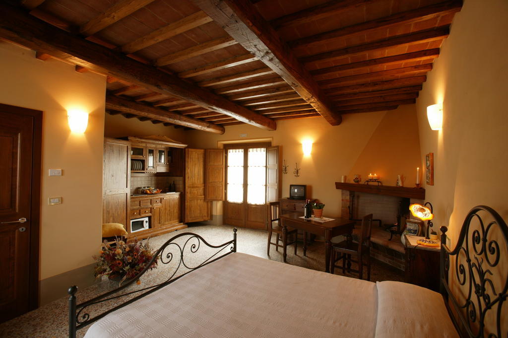 Agriturismo Podere San Gregorio П'єнца Номер фото