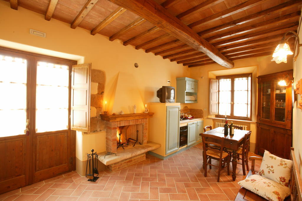 Agriturismo Podere San Gregorio П'єнца Номер фото